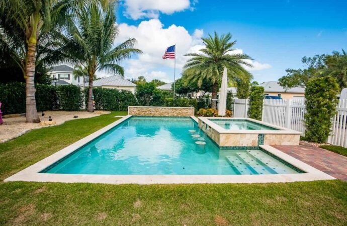 Pool Coping-SoFlo Pool Decks and Pavers of Palm Beach